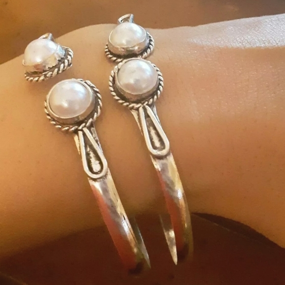 Sterling Silver Cuff Bracelet .925 stamped 7-8" Pearl New - Picture 3 of 4